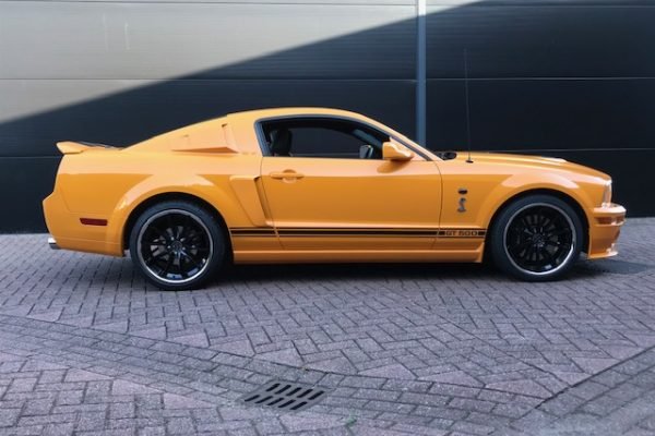 Ford Mustang Shelby GT-500 Grabber Orange Muscle Car